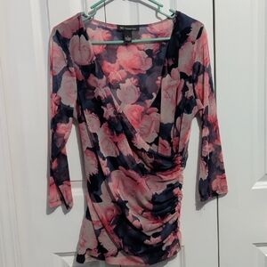 Sexy INC International Concepts Pink and Navy Floral Blouse Size Large